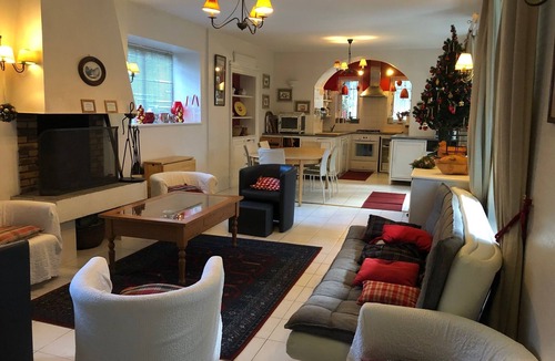 Bagneres-de-Luchon Villa | Large and charming house with garden in the city centre