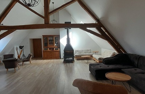 Lormes House | Large character house Pets welcome at no extra charge