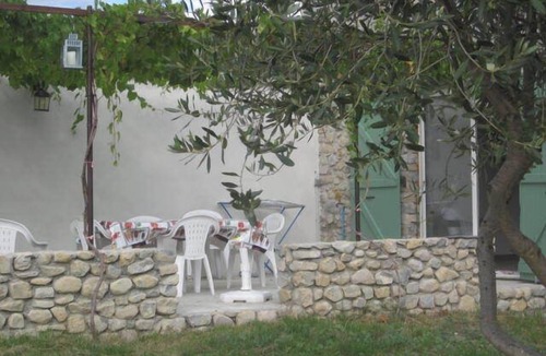Valvigneres Cottage | large cottage in stone farmhouse typical of southern Ardeche