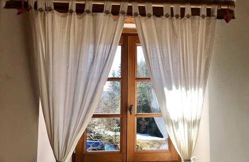 Fayet-Ronaye House | Large family gîte in Auvergne, 5 bedrooms, linen included, sleeps 12,