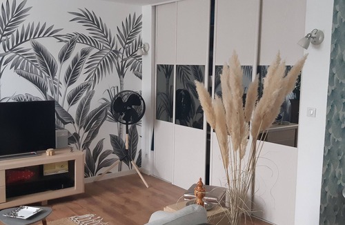 Saint-Martin-d'Heres Apartment | Large, fully-equipped apartment close to the mountains