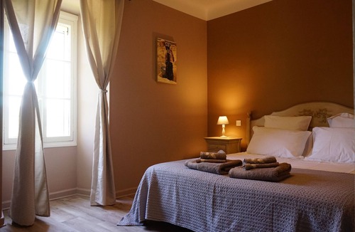 Bedoin House | Large Provencal Mas renovated for 10 people and 2 bb with swimming pool at the foot of Ventoux
