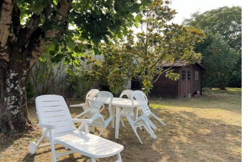 Cheray House | LARGE, QUIET FAMILY HOME WITH LARGE GARDEN