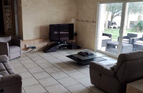 Le Peage-de-Roussillon House | Large quiet house near Parc du Pilat