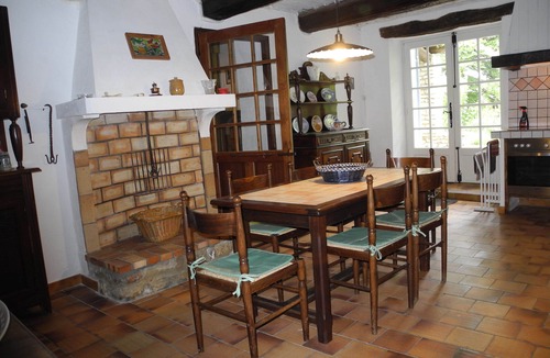 Mollans-sur-Ouveze House | Large stone house with flair in Drôme provençale