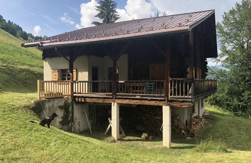 Beaufort Ski Chalet | Large traditional chalet in a quiet location with breathtaking views