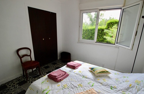 Toulaud House | Large Villa 6 people with swimming pool and green surroundings