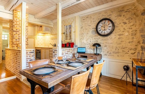 Montbeliard Apartment | Le 01gregimmoappart'hôtel