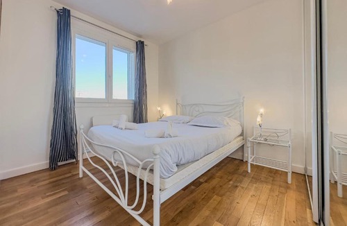 Saint-Martin-d'Heres Apartment | Le 19 Lavigne - Parking