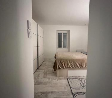 Champvans House | Le 32 Maison proche Dole
