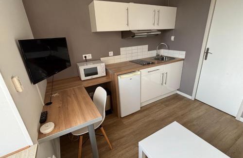 Roanne Apartment | Le 80 Thomas