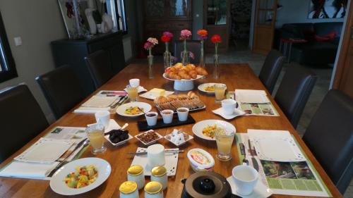 Chiroubles Bed & Breakfast | Le balcon du fêtre (Maria & Jean Louis Chapuy)