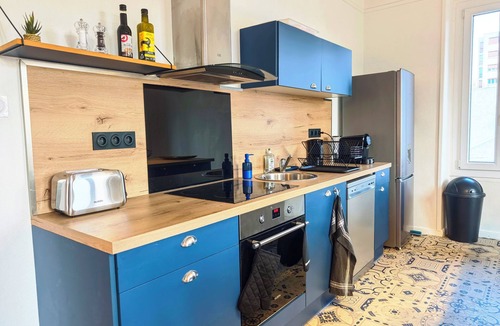 Aix-les-Bains Apartment | Le Bleuet - 5mn walk from the lake - Private parking lot