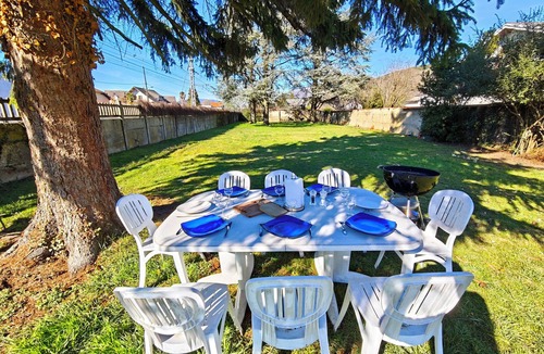 Aix-les-Bains Apartment | Le Bleuet - 5mn walk from the lake - Private parking lot