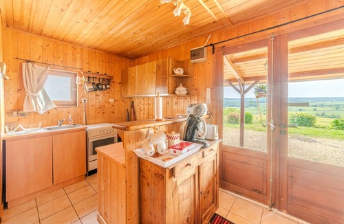Saint-Didier-en-Brionnais House | Le Chalet Brionnais - Grand Jardin
