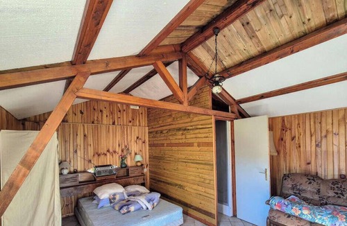 Saint-Germain-de-Modeon Ski Chalet | LE CHALET DU LAC, in the Morvan nature park; pets welcome! Calm.