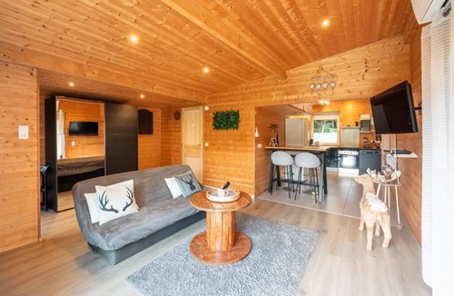 Renauvoid Ski Chalet | Le Chalet des Pins with Spa and Sauna * Terrace * Parking * Air conditioning * Wifi *