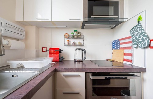 Charonne Apartment | Le Charonne Haussmann - Welkeys