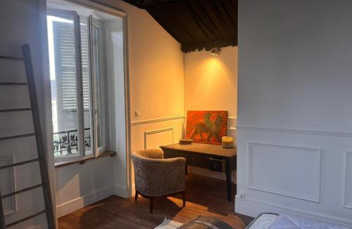 Paray-le-Monial Apartment | Le Clair-Obscur