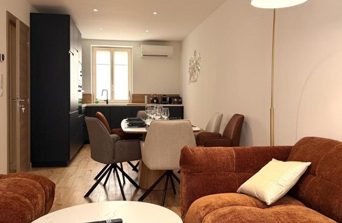 Le Puy-en-Velay Apartment | Le Clauzel, terrasse et parking gratuit