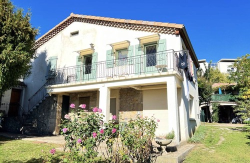 Aubenas Villa | Le Clos de Lolivier - 3 Logements Indépendants