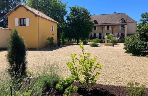 Clesse House | Le Clos De Quintaine Gîtes de Charme
