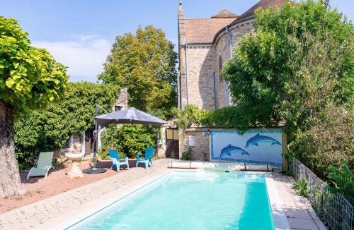 Davaye House | Le Clos des Poncétys - gîte de charme avec piscine dans les vignes de Bourgogne