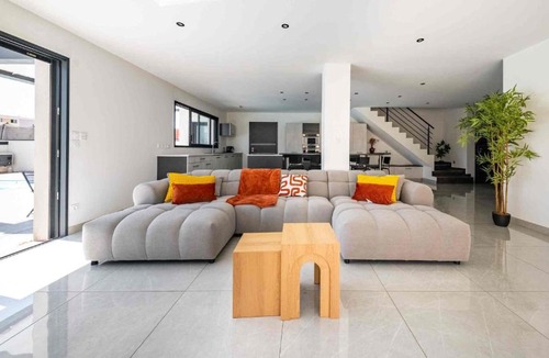 Perrigny-les-Dijon Apartment | Le Clos Perrigny - Route des Vins - Piscine