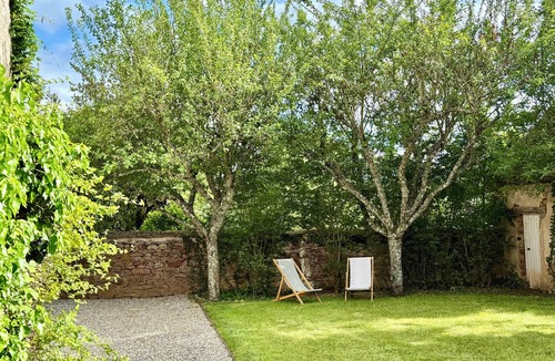 Thoste House | Le Clos Vert de la Chouette d'Or maison familiale 6 chambres au cœur de l'Auxois