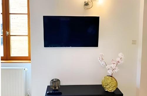 Clesse House | Le Clos Violet Holiday Home For 6 - Escapade en Bourgogne