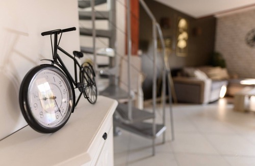 Epinal Apartment | Le Cocon: between city and nature, overlooking the lake, ideal for families and professionals