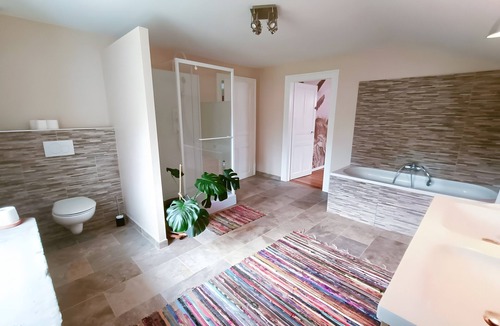 Epinal Bed & Breakfast | Le Colibri Guest Room – Épinal