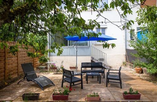 Up 1.5 Saint-Ferreol Apartment | Le coquet chez Maguy Maison de ville avec jardin