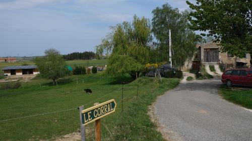 Cheminas Bed & Breakfast | le Corral chambre d'hôte