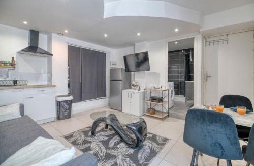 Toulouse East Apartment | Le COSY Toulouse 3 min de la Gare à pieds Parking gratuit ventilateur