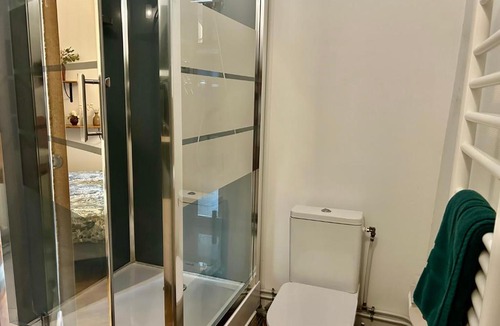 Faubourg-Raines Apartment | Le Faubourg des Ducs