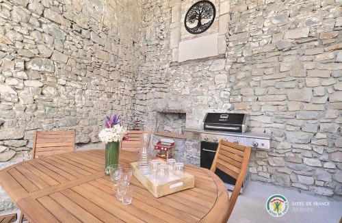 Gras House | Le Figuier - Gîte cosy et nature en Ardèche méridionale