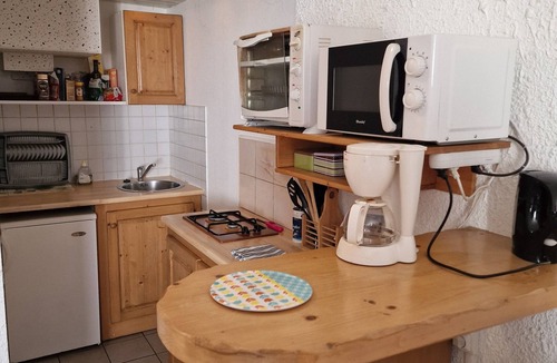 Besancon Old Town Apartment | "Le Français", Studio au Calme Proche de la Gare