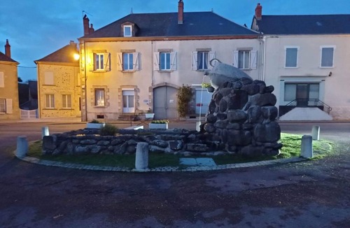 Chiddes Apartment | Le Gîte de la Fontaine* Morvan SudApartment with garden (sleeps 5)