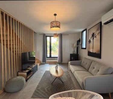Malataverne House | Le gîte du hameau