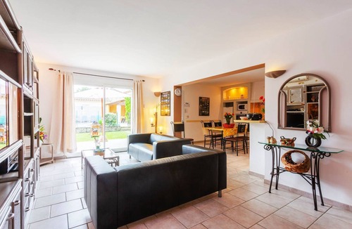 Taillades House | le gîte jaune des gîtes de Bel-Air en Luberon