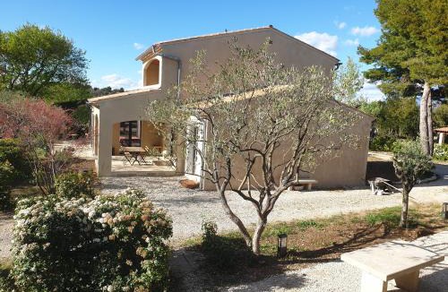 La Roque-sur-Pernes Villa | le Gecko en Provence