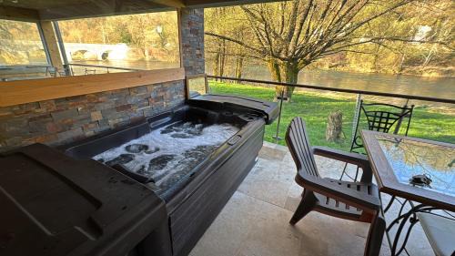 Chenecey-Buillon Villa | Le Gervinais, élégant chalet