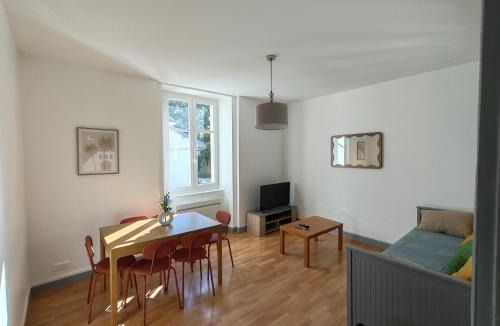 Saint-Jean-Baptiste Apartment | Le Grand Montjoux-proche des Commerces, parkings & local vélos