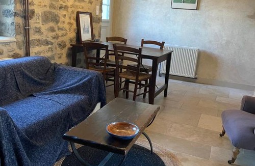 Semur-en-Auxois House | Le jardin du roitelet