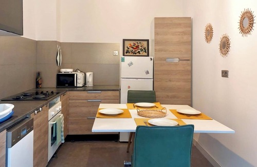 Gentilly Apartment | LE Jasmin Appartement à Gentilly 2 Chambres Balcon et Parking