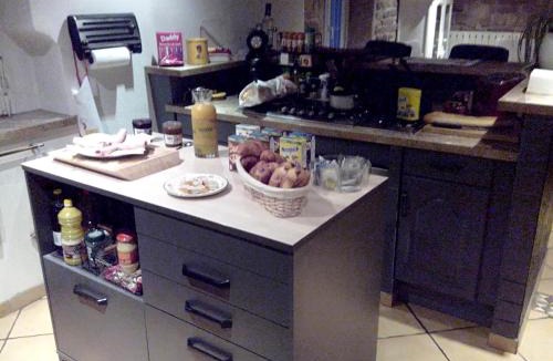 Magny-Danigon House | LE JR 70 Relais Motards
