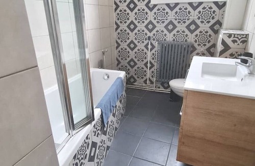 Besancon Apartment | "Le Klein", Studio au Calme au Centre de Besançon
