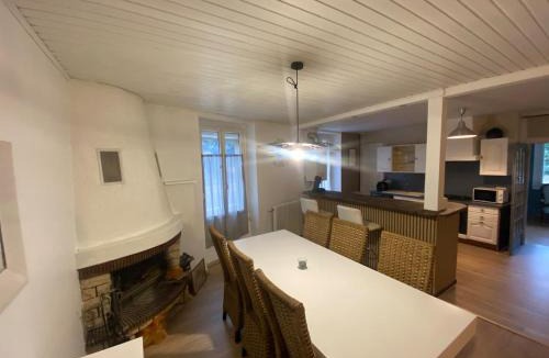 Paroisse Notre-Dame Apartment | Le Loft Dolois, Maison Loft