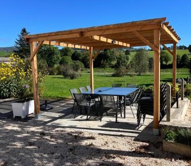 Ruynes-en-Margeride House | Le Margeride- corps de ferme - 3500m2 de terrain